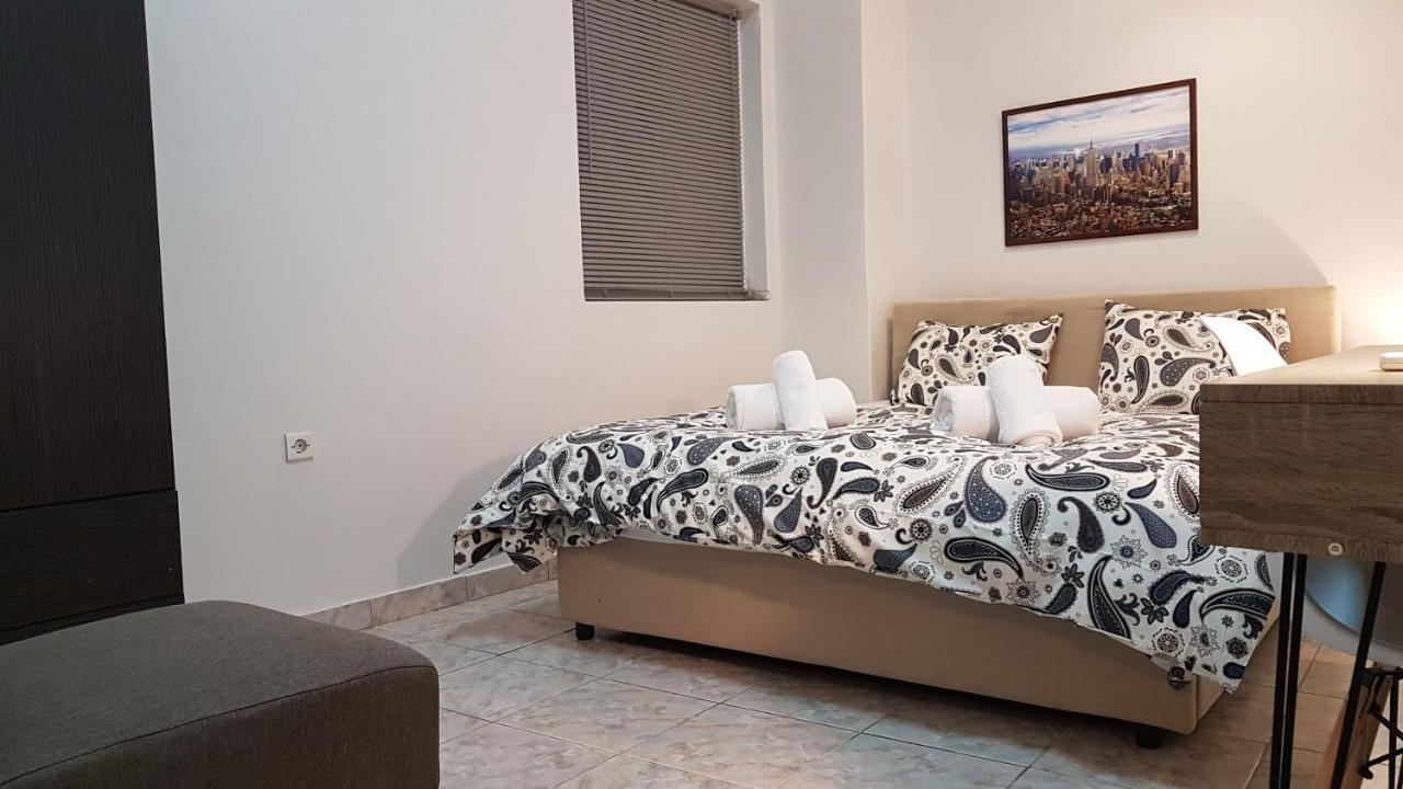 Palette Apartment Chocolate - Athens Center, 6 Bd, 3 Bath ภายนอก รูปภาพ