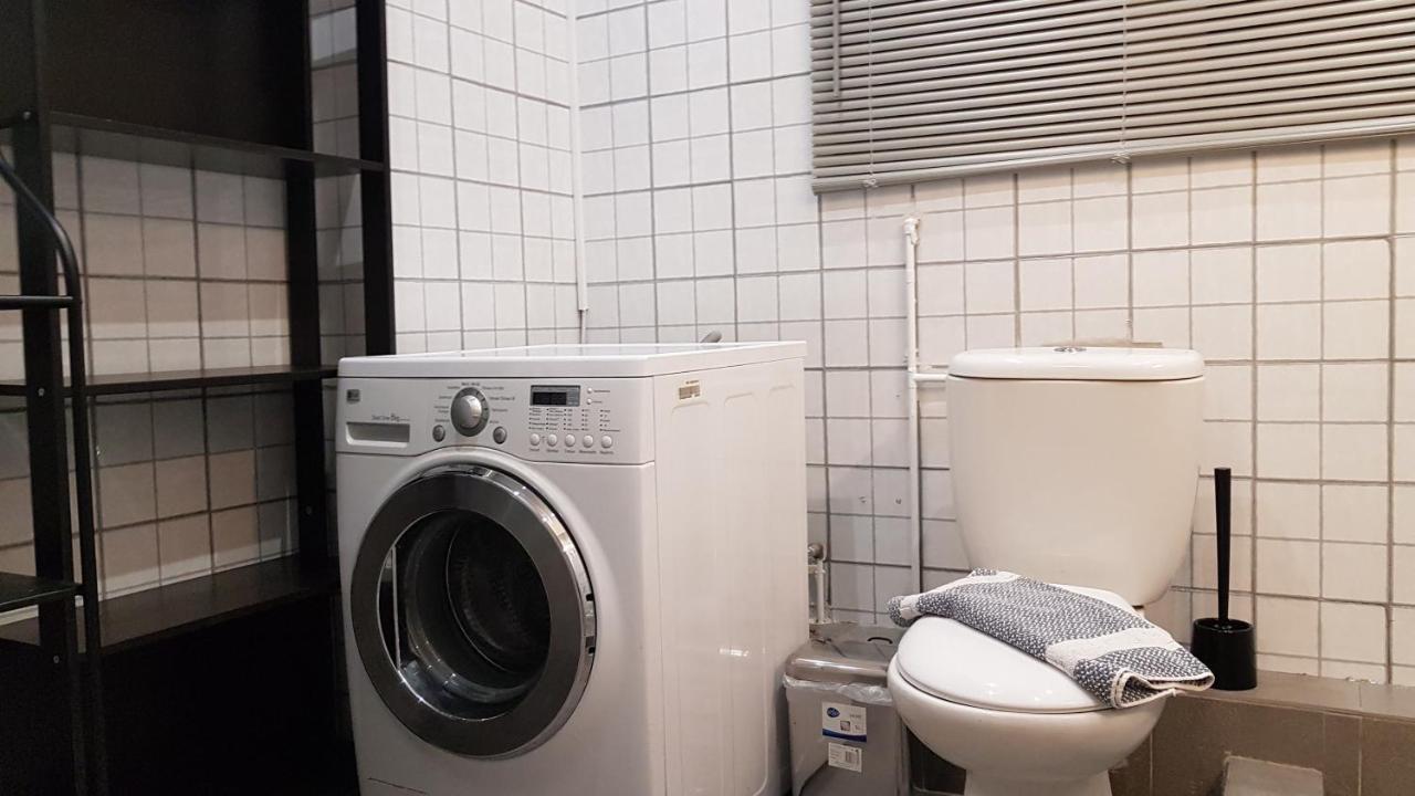 Palette Apartment Chocolate - Athens Center, 6 Bd, 3 Bath ภายนอก รูปภาพ